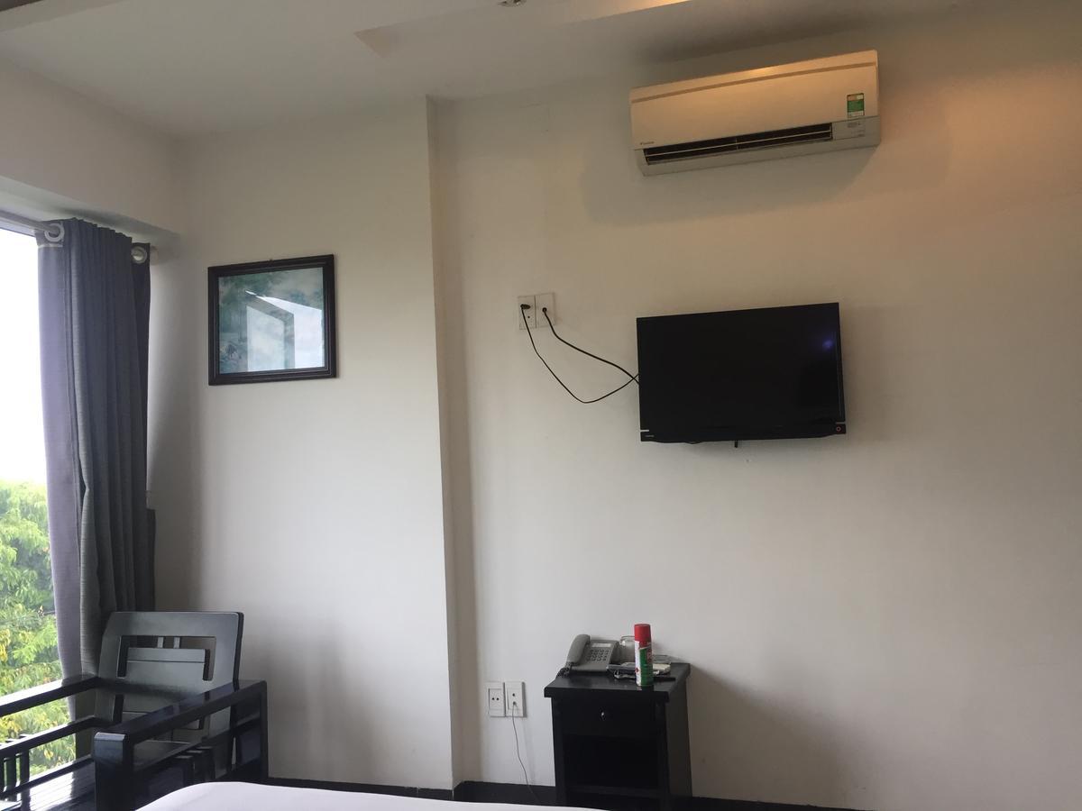 Khue My Hotel Da Nang Buitenkant foto