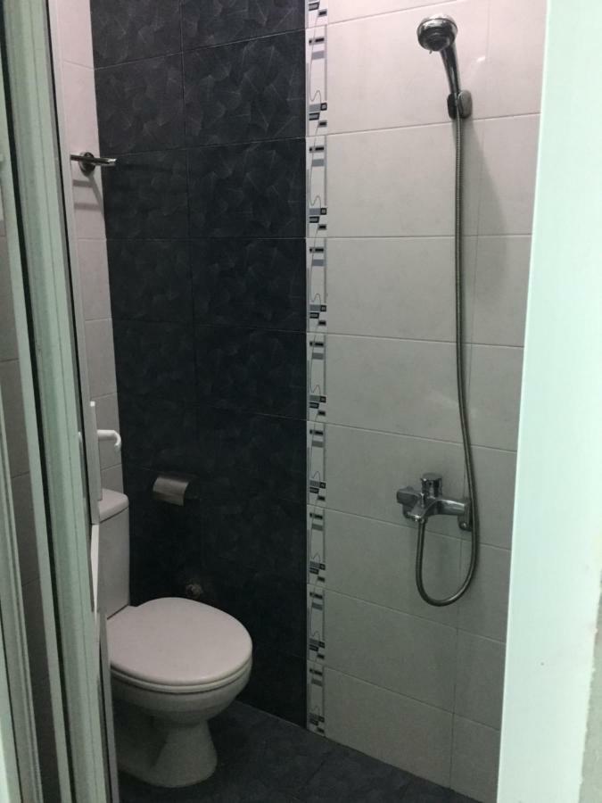 Khue My Hotel Da Nang Buitenkant foto
